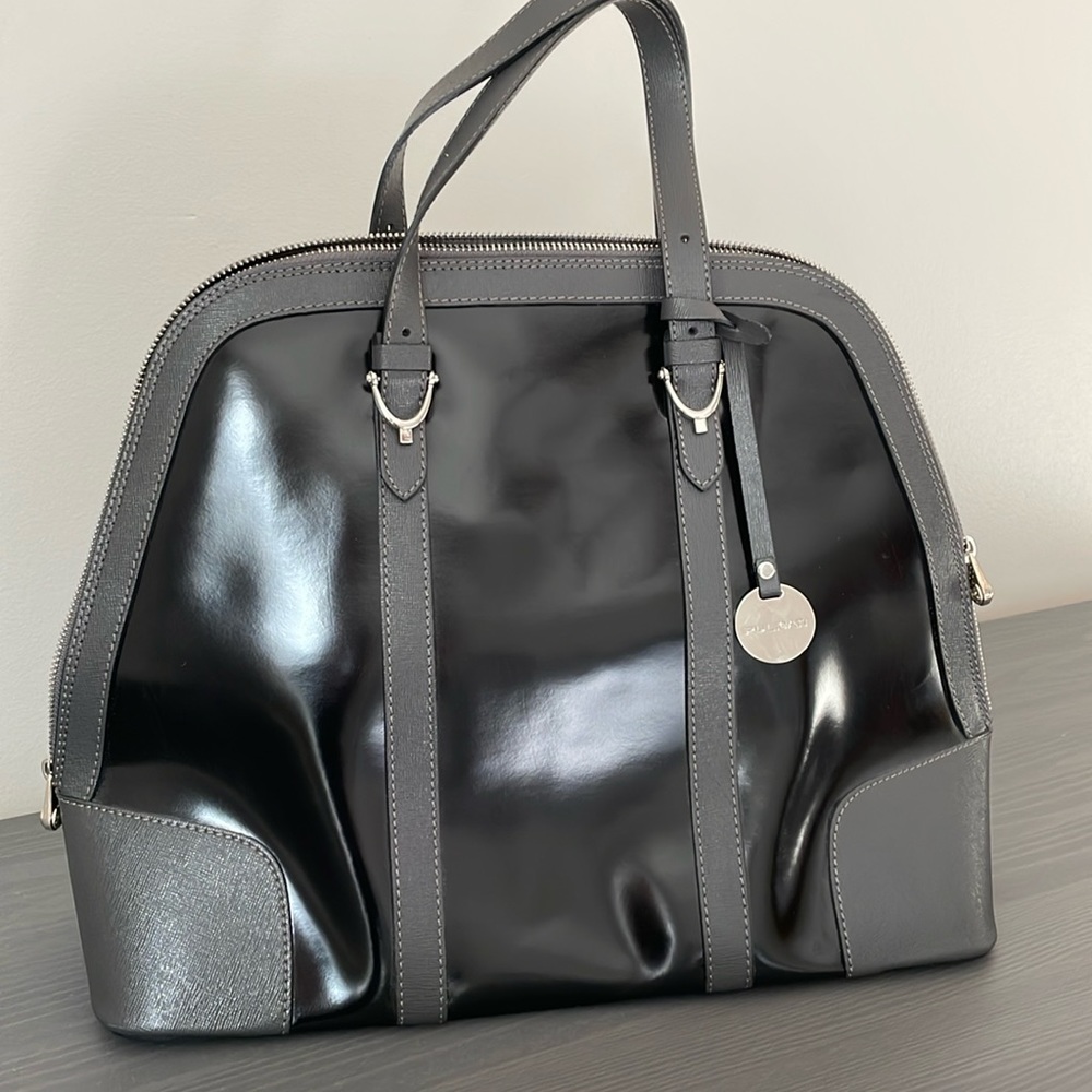 Black leather Pulicati bag. Italian leather, like new condition.